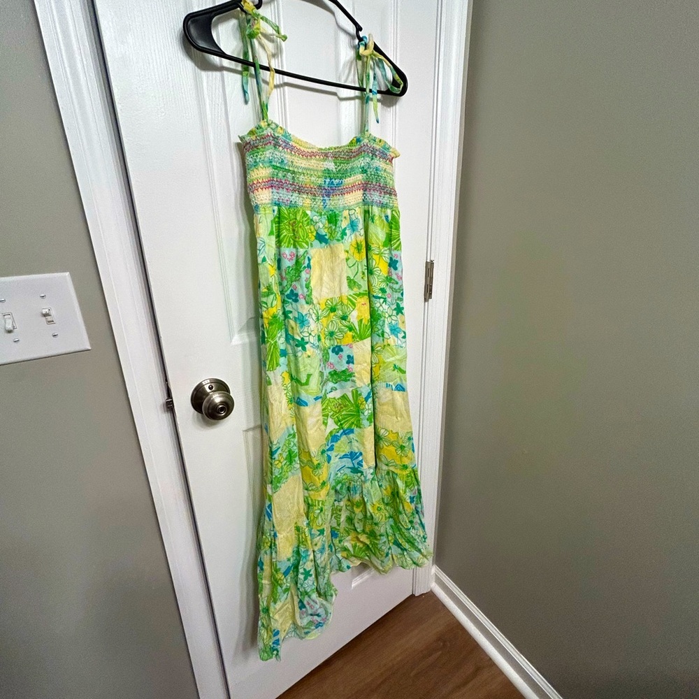 Lily Pulitzer Smocked Dress Size Medium